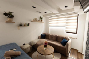 Bonsai Apartment